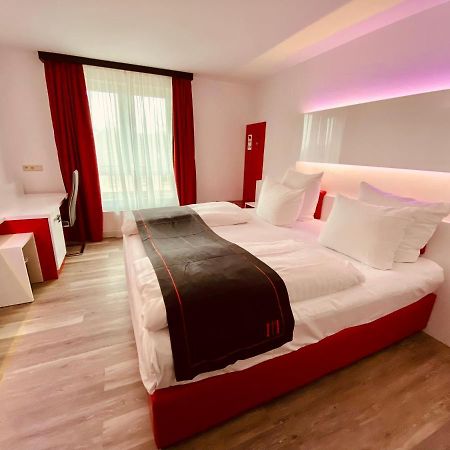 DORMERO Hotel Bretten Buitenkant foto
