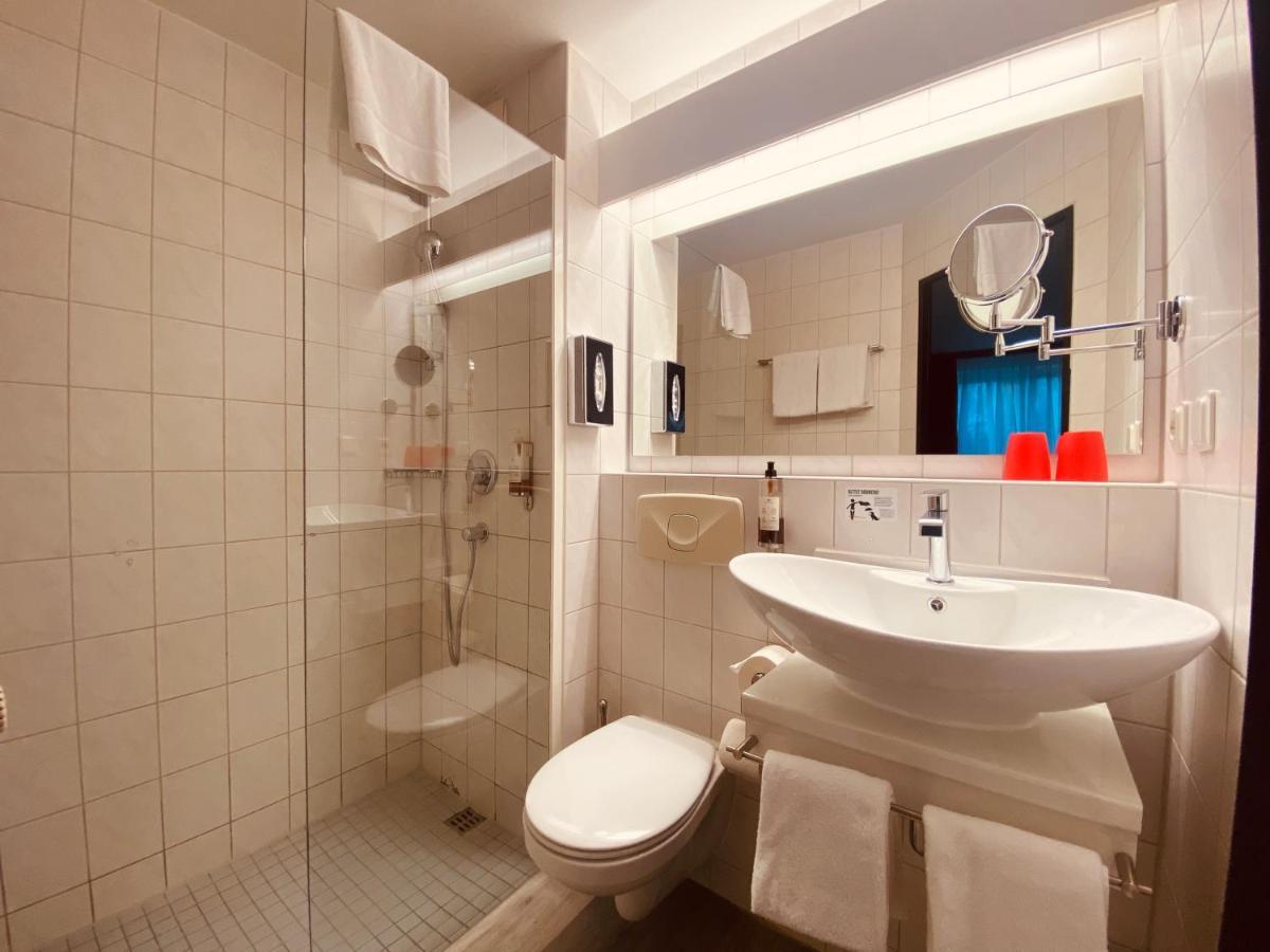 DORMERO Hotel Bretten Buitenkant foto